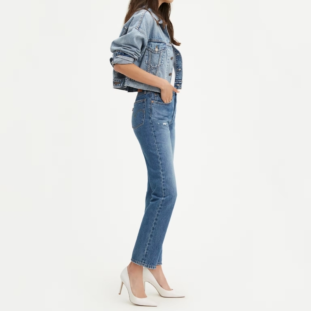 Levi's Premium Oxnard Athens Wash 501 Original Fit High Waisted Jeans 23